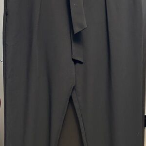Banana Republic Black Pleated Dress Pants – Size 10
